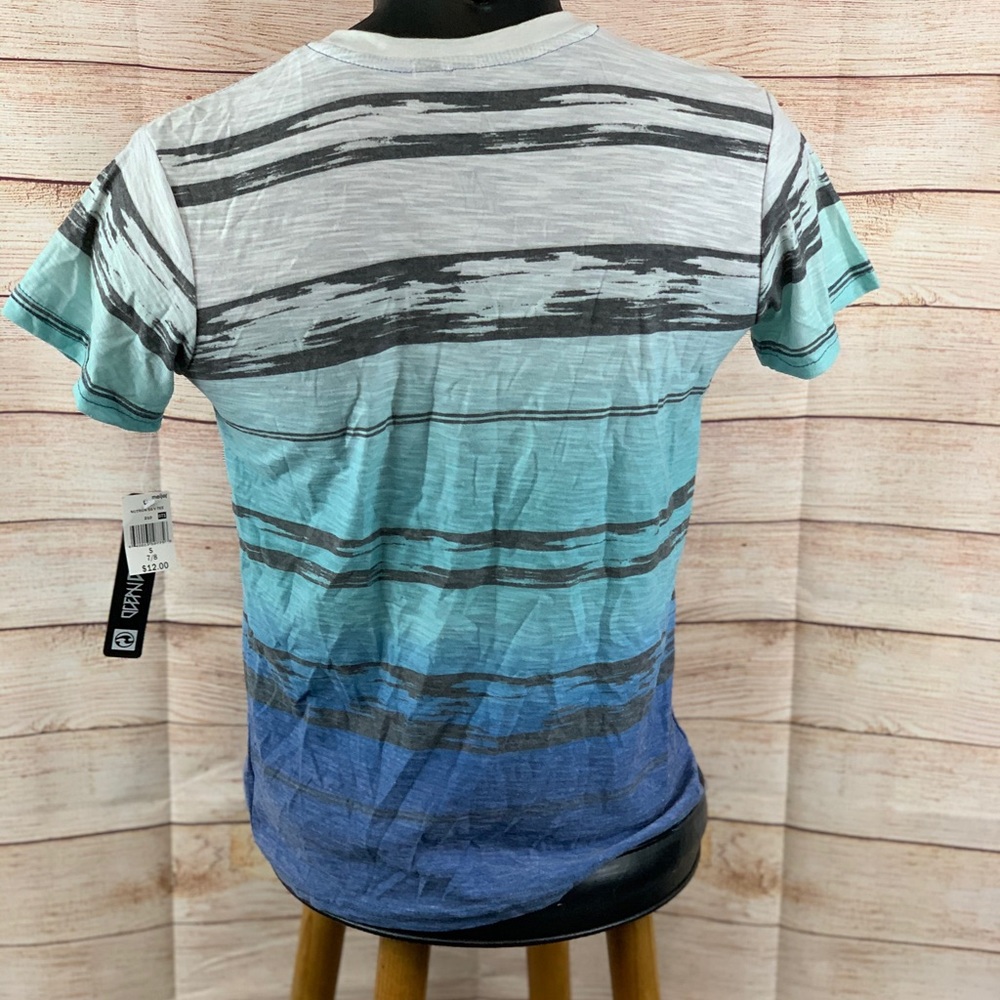 Ocean Current Short Sleeve V-Neck Top - Picture 2 of 9